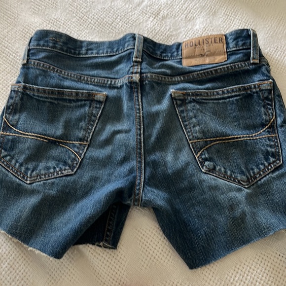 HOLLISTER denim cutoffs - Picture 2 of 4